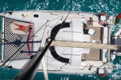 Location Catamaran Fountaine Pajot Maldives Lisbonne