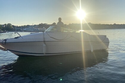 Hire Motorboat Jeanneau Leader 705 Bénodet