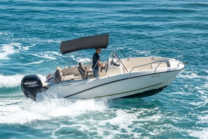 Miete Motorboot Quicksilver Activ 605 Open Cambrils