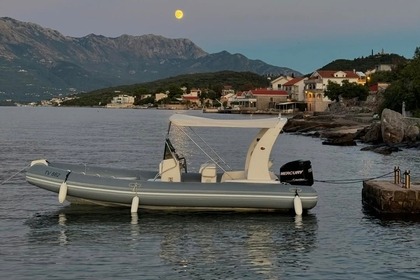 Hire RIB Nuova Jolly Black Fin 22 Elegance Krašići