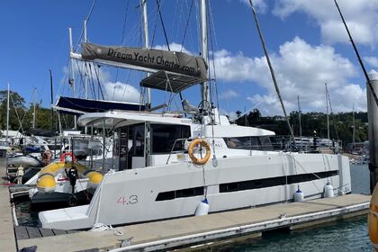 Rental Catamaran Catana Group Bali 4.3 Whitsunday Islands