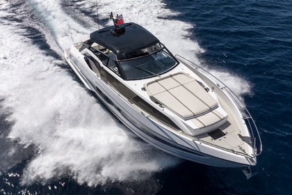 Hire Motorboat SUNSEEKER SUPERHAWK 55 Saint-Tropez
