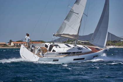 Rental Sailboat  Sun Odyssey 440 Le Marin