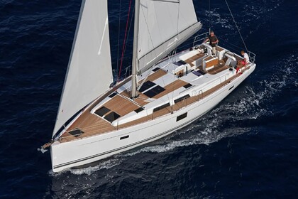Charter Sailing yacht Hanse Hanse 455 Barcelona