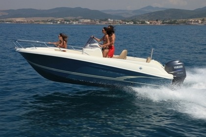 Verhuur Motorboot Jeanneau Cap Camarat 6.5 Cc Propriano