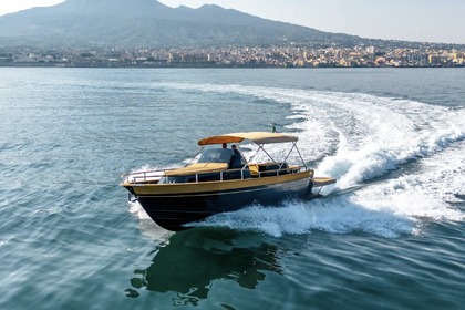 Rental Motorboat Gozzo Positano 28 Open Amalfi