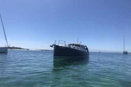 Rental Motorboat Armor boat Range boat Locmiquélic