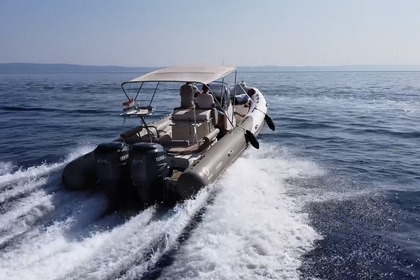 Rental RIB Zodiac Medline Makarska