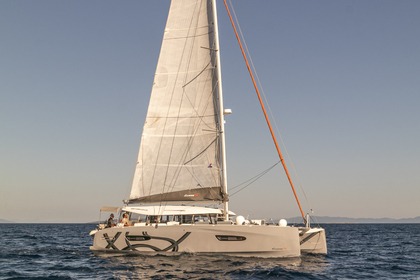 Hire Catamaran Beneteau Excess 14 Rodi Garganico