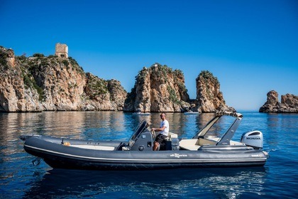 Noleggio Gommone Nautica Gentile Altamarea Wave 27 GT Castellammare del Golfo