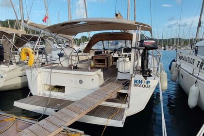 Rental Sailboat DUFOUR 520 GL Luxe - BOTERO Saint Martin