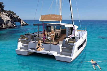 Charter Catamaran  Bali Catsmart Tivar