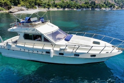 Miete Motorboot Jeanneau Hurricane Nizza