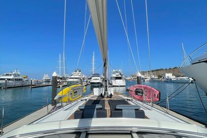 Charter Sailboat Beneteau Oceanis 60 La Paz