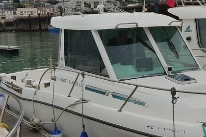 Rental Motorboat Jeanneau Merry Fisher Dieppe