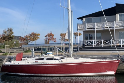 Rental Sailboat  Delphia 40 Altefähr