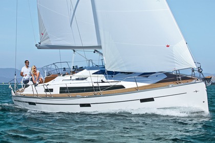 Verhuur Zeilboot BAVARIA Cruiser 37 R Zaton