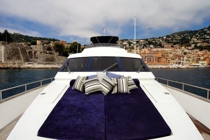 Location Yacht à moteur Falcon 82S Le Grau-du-Roi