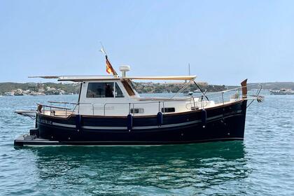 Verhuur Motorboot Menorquin Yacht 100 Maó