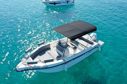 Location Bateau à moteur Karel F19 Latsi