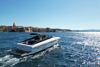 Hire Motorboat Itama Forty Grimaud