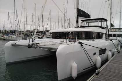 Verhuur Catamaran  Lagoon 42 Premium A/C Arrondissement Le Marin