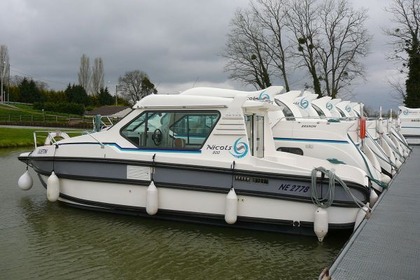 Verhuur Woonboot Sedan 800 Sireuil