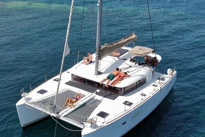 Rental Catamaran Lagoon Lagoon 400 S2 Sliema