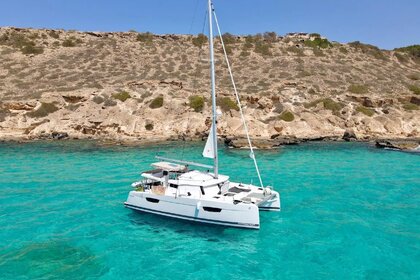 Noleggio Catamarano Fountaine Pajot Fountaine Pajot Astrea 42 Maestro Tolone