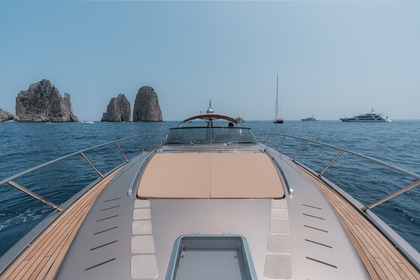 Noleggio Yacht a motore Riva Riva Rivale 52'' Positano
