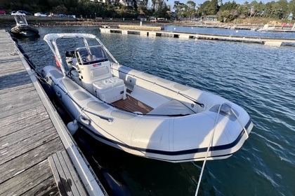 Aluguel Semi Rígido Valiant V 520 T Vannes