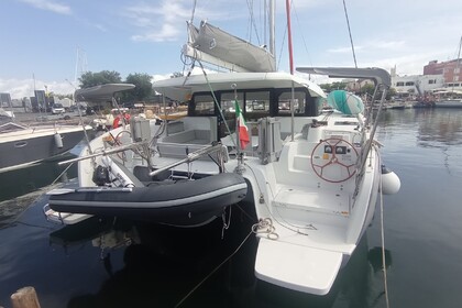Charter Catamaran Beneteau excess 11 Nettuno