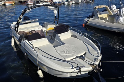 Alquiler Lancha Beneteau Flyer 6.6 Hyères