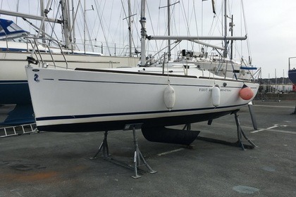 Noleggio Barca a vela Beneteau First 211 Saint-Cast-le-Guildo