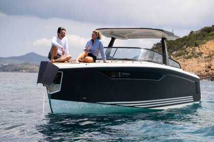 Hire Motorboat X-yachts X-POWER 33c Laurium