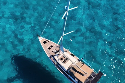 Charter Sailboat Bavaria Bavaria C57 Portisco