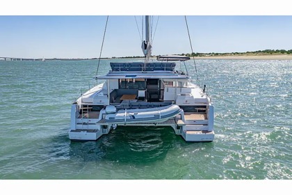 Charter Catamaran Fountaine Pajot Tanna 47 Lefkada