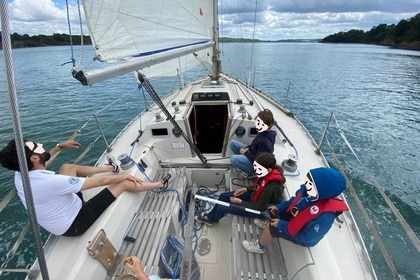 Location Voilier Beneteau First 32 Saint-Malo