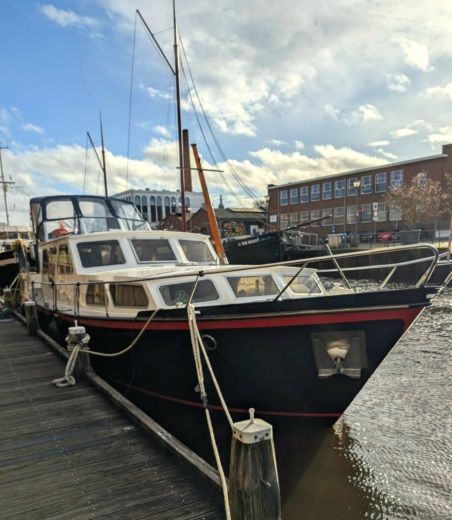 Motorboat De jong Rijo R40 boat plan