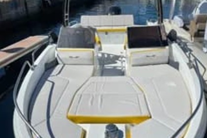 Location Bateau à moteur Beneteau flyer 6,6 Novalja