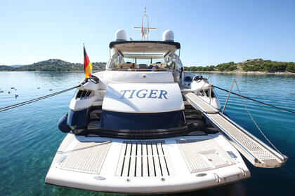 Noleggio Yacht Tiger Sunseeker Predator 68 Terracina