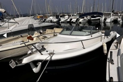 Verhuur Motorboot KELT SA WHITE SHARK Saint-Raphaël