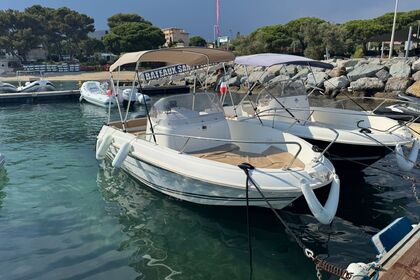 Miete Motorboot Jeanneau Cap camarat 555 Les Issambres