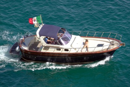 Verhuur Motorboot Fratelli Aprea Fratelli Aprea Sorrento 32 Capri