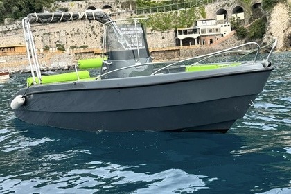 Hyra båt Motorbåt Revenger 19 Capri