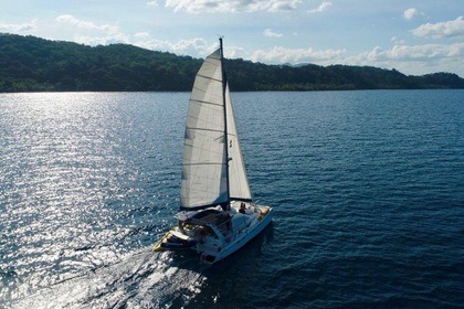 Charter Catamaran Leopard 42ft San Blas Islands
