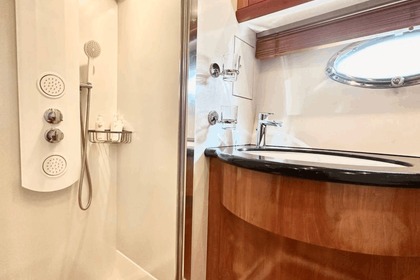 Ενοικίαση Θαλαμηγός Sunseeker Predator 68 Ίμπιζα