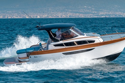 Alquiler Lancha Mimi 9.5 cabin Sorrento
