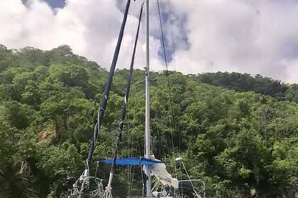 Hire Sailboat Hunter 50 Puerto Vallarta