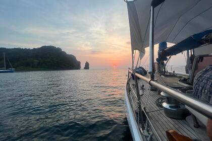 Hire Sailboat Sparkman & Stephens 47 Phuket